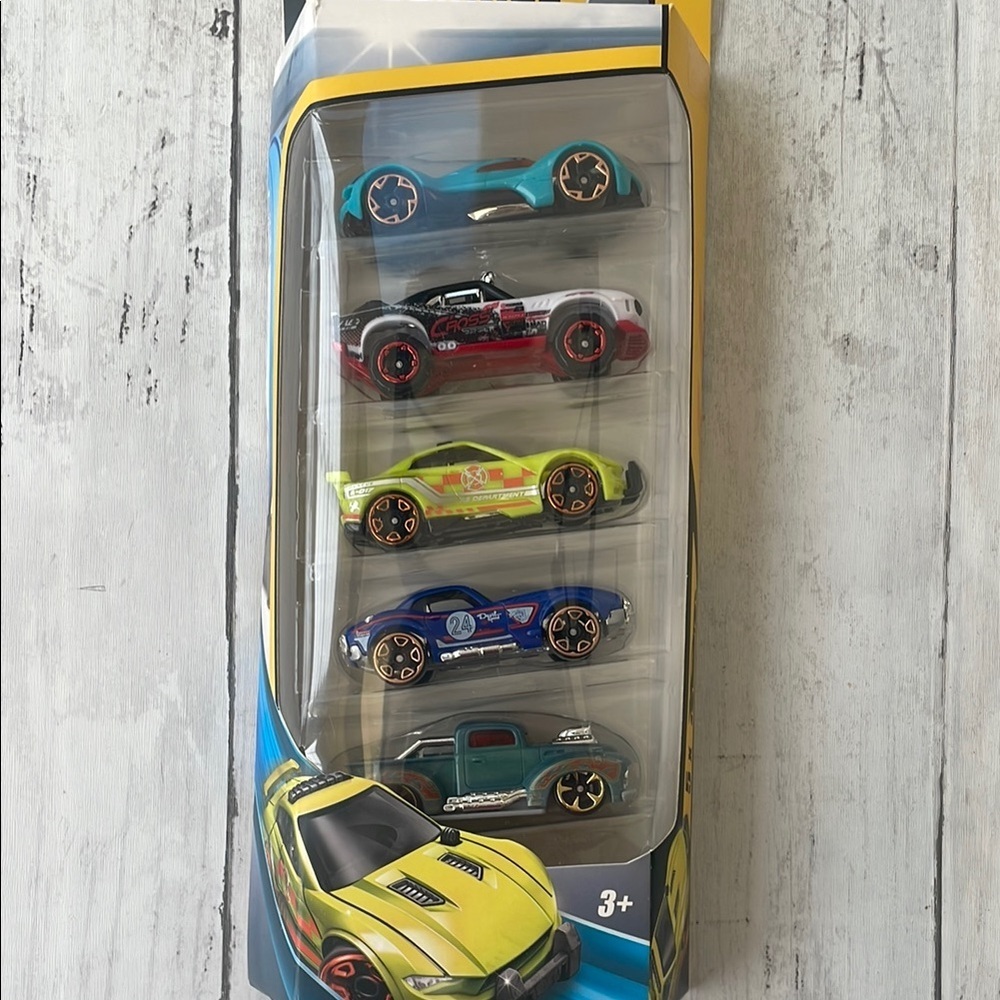 Red and Yellow Die-Cast Toy Car Set 5-Pack Zuru metal - Picture 6 of 6
